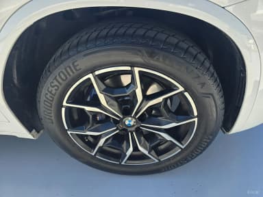 X4 (G02)