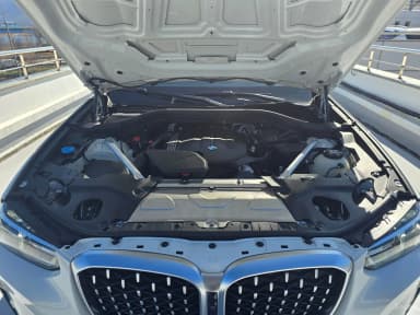 X4 (G02)