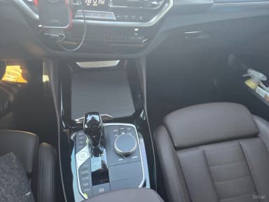 X4 (G02)