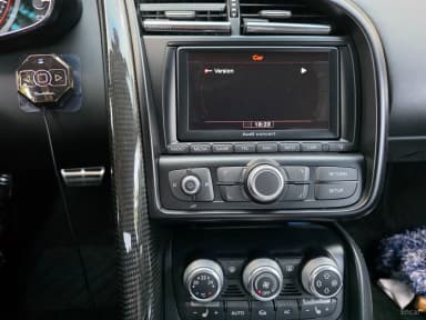 R8