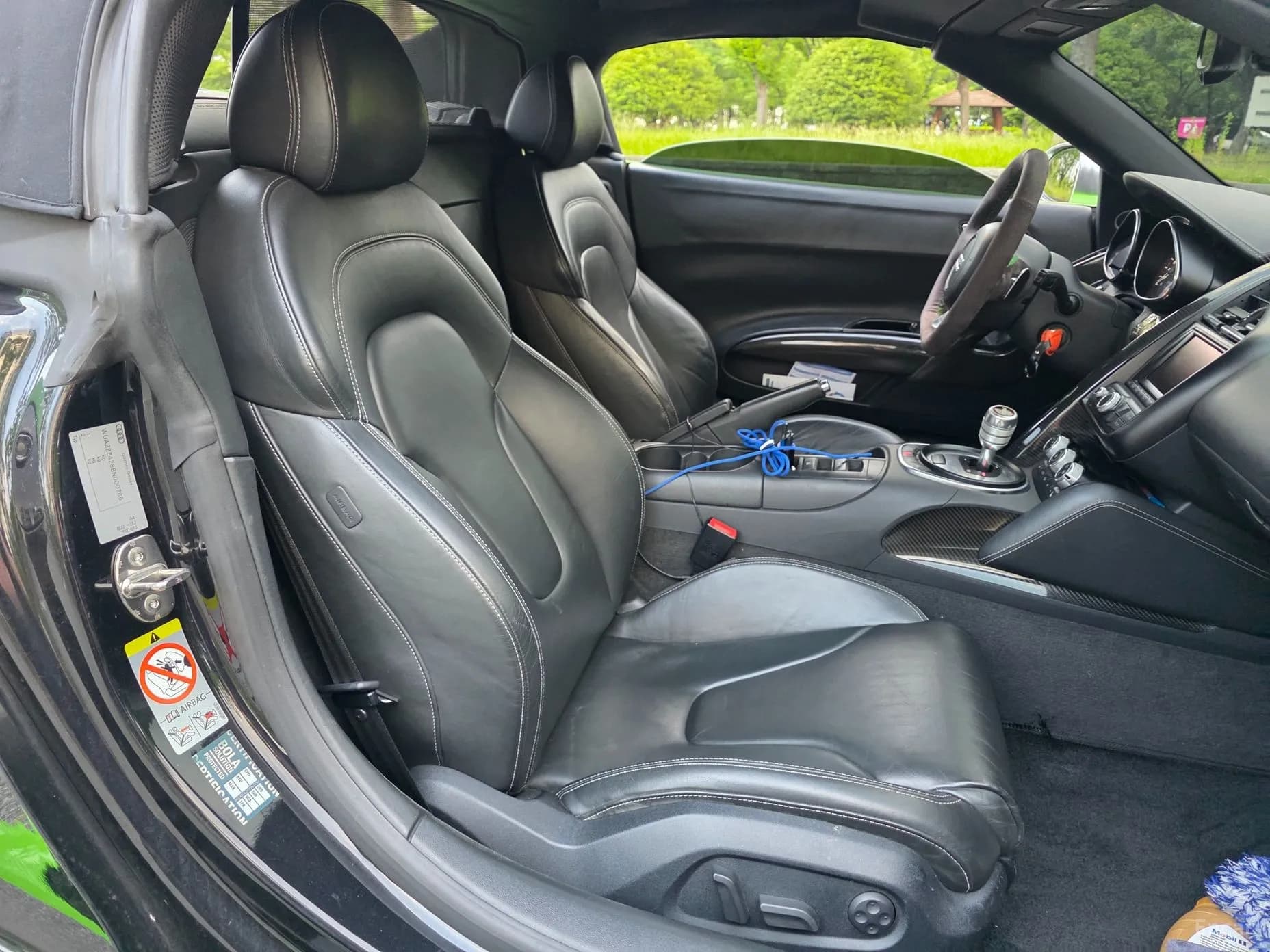 R8