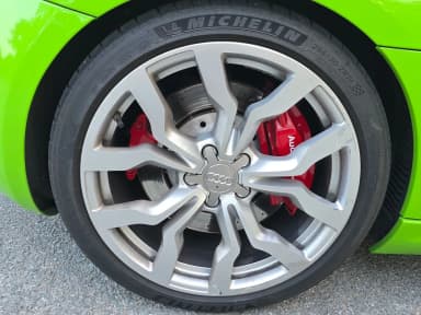R8