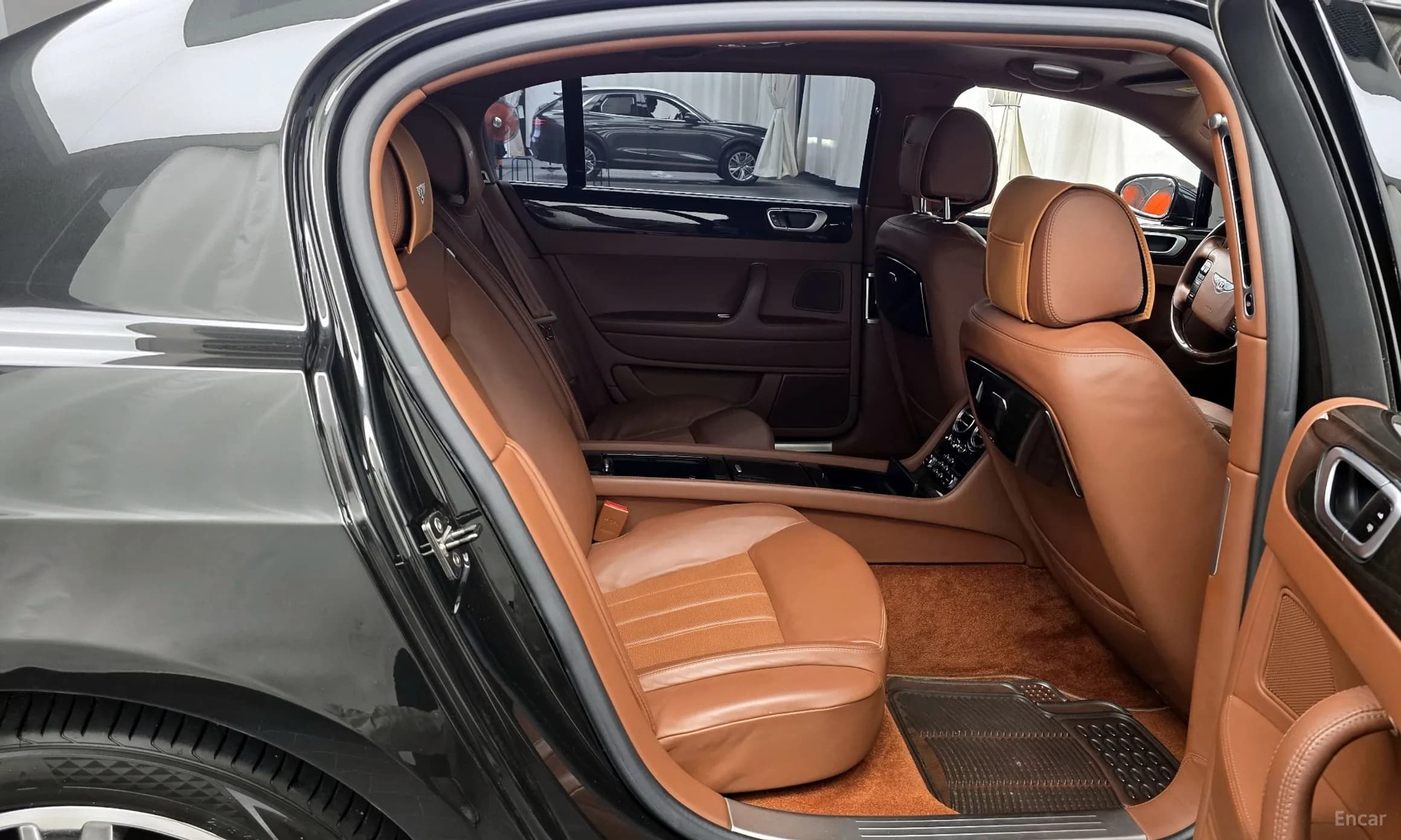 Flying Spur Gen 1