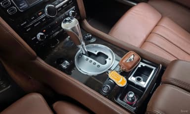 Flying Spur Gen 1