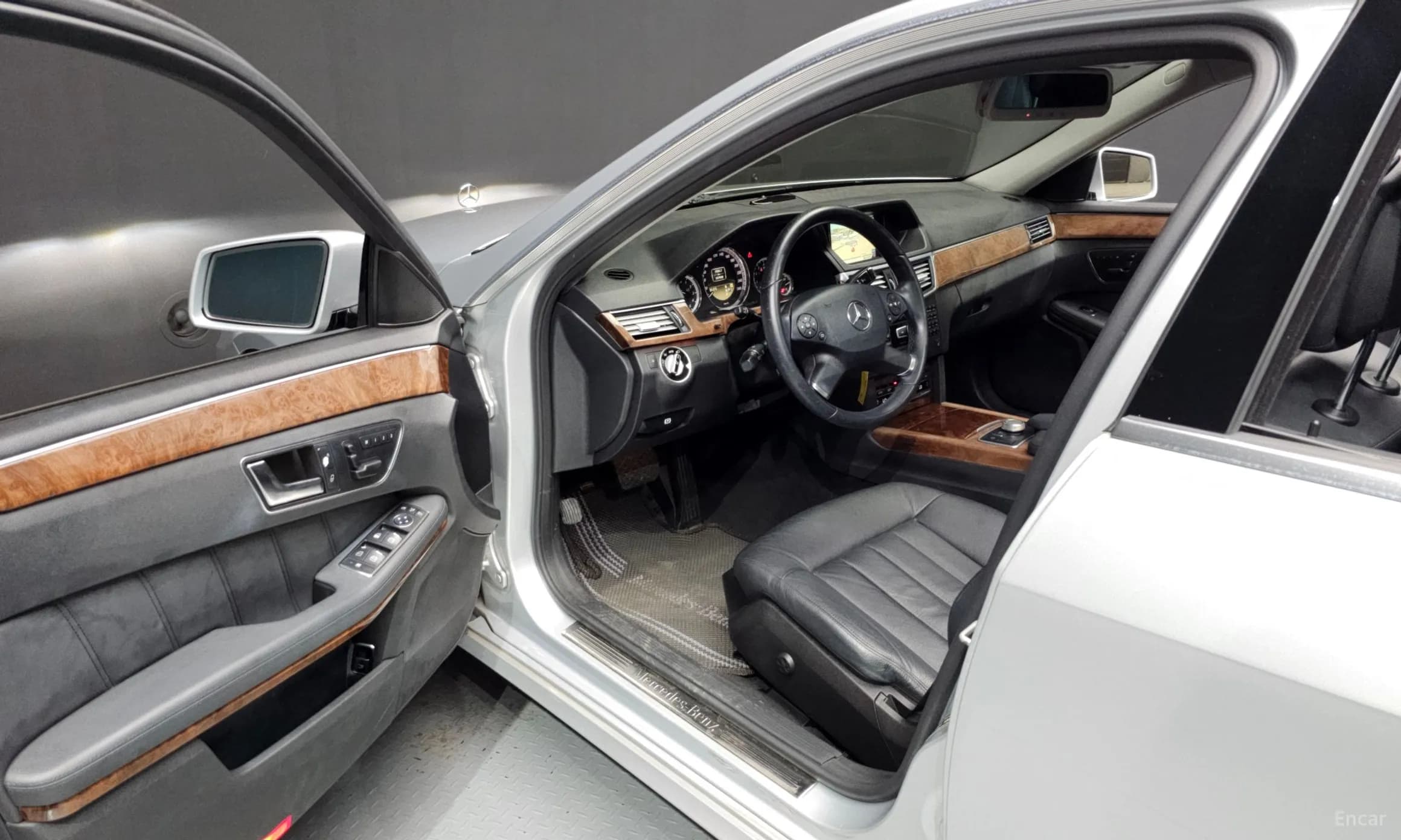 E-Class W212