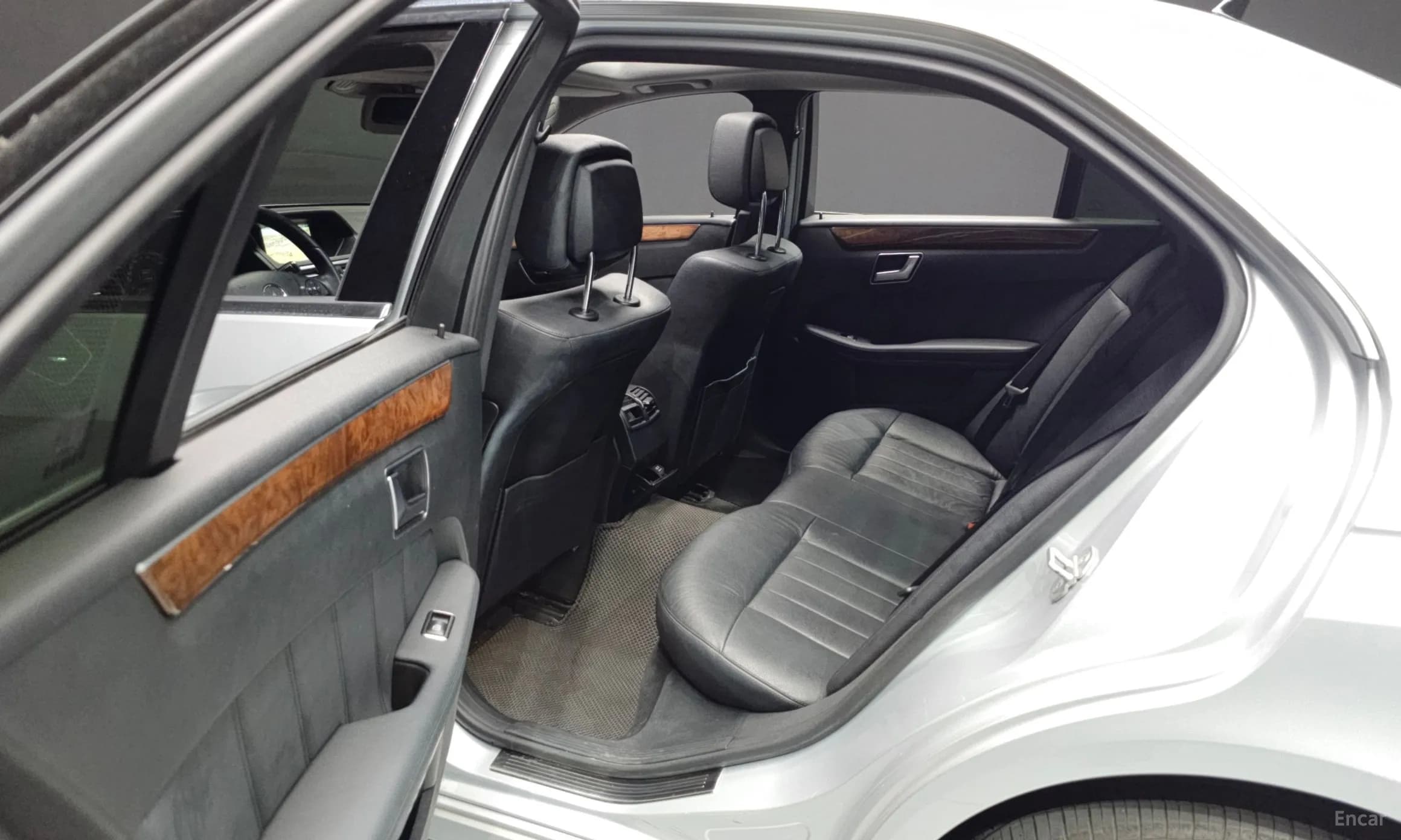 E-Class W212