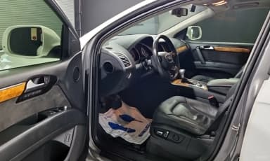 Q7