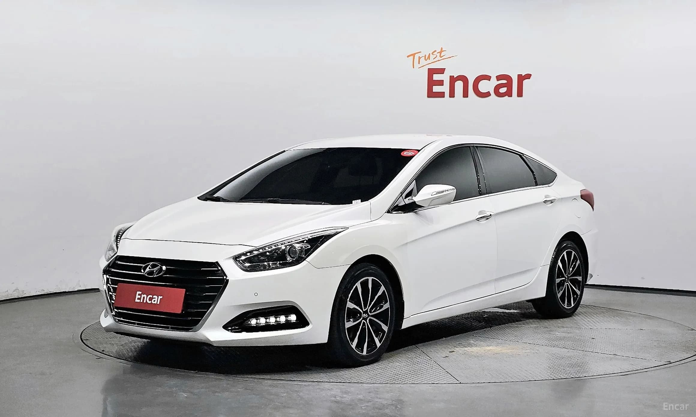 i40 saloon