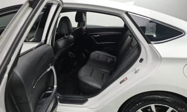 i40 saloon