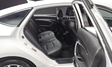i40 saloon