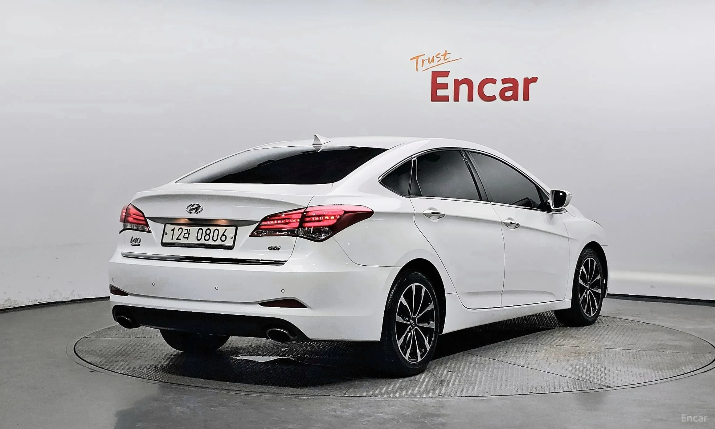 i40 saloon