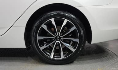 i40 saloon