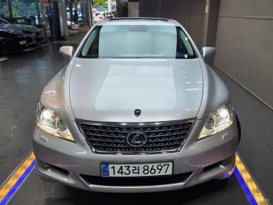 LS460