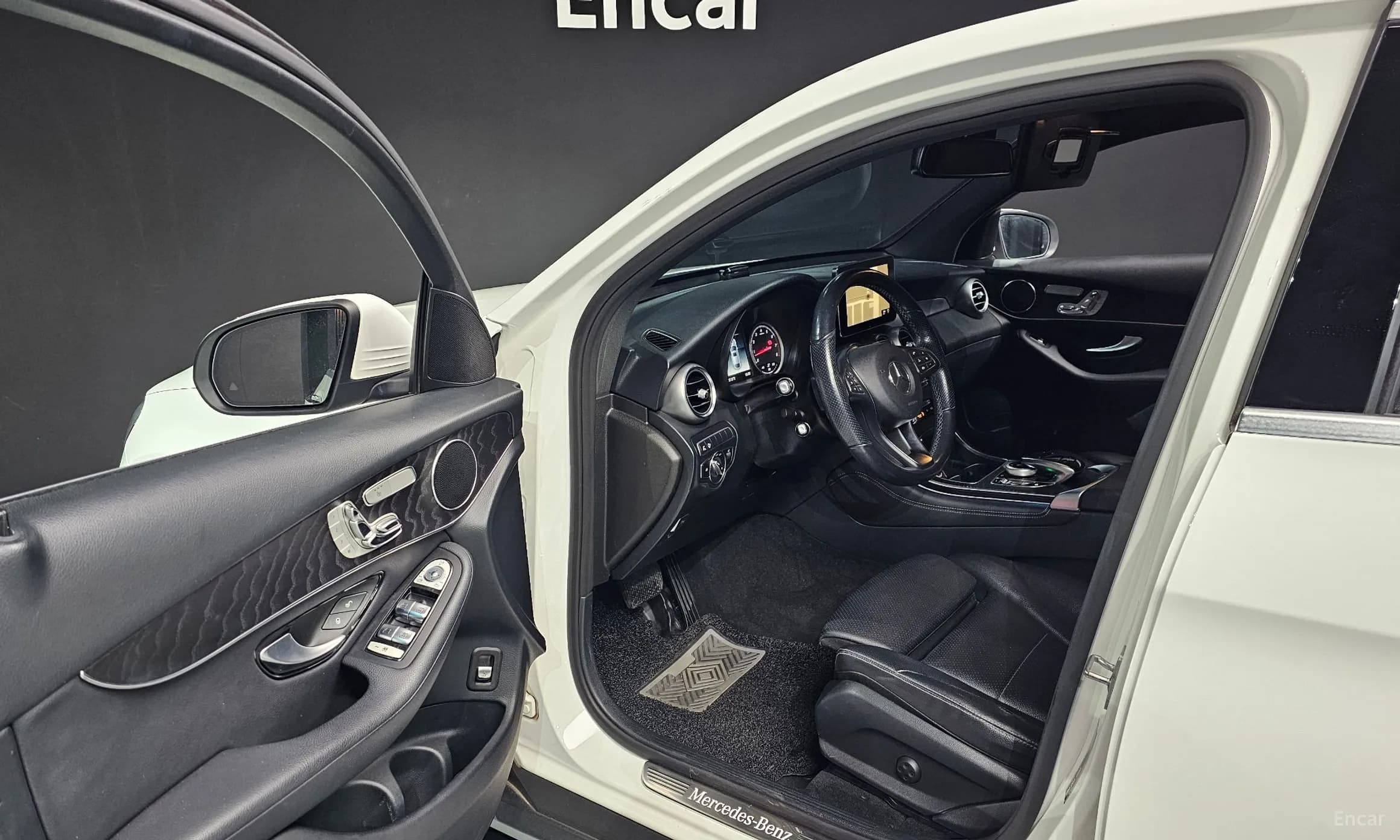 GLC-Class X253
