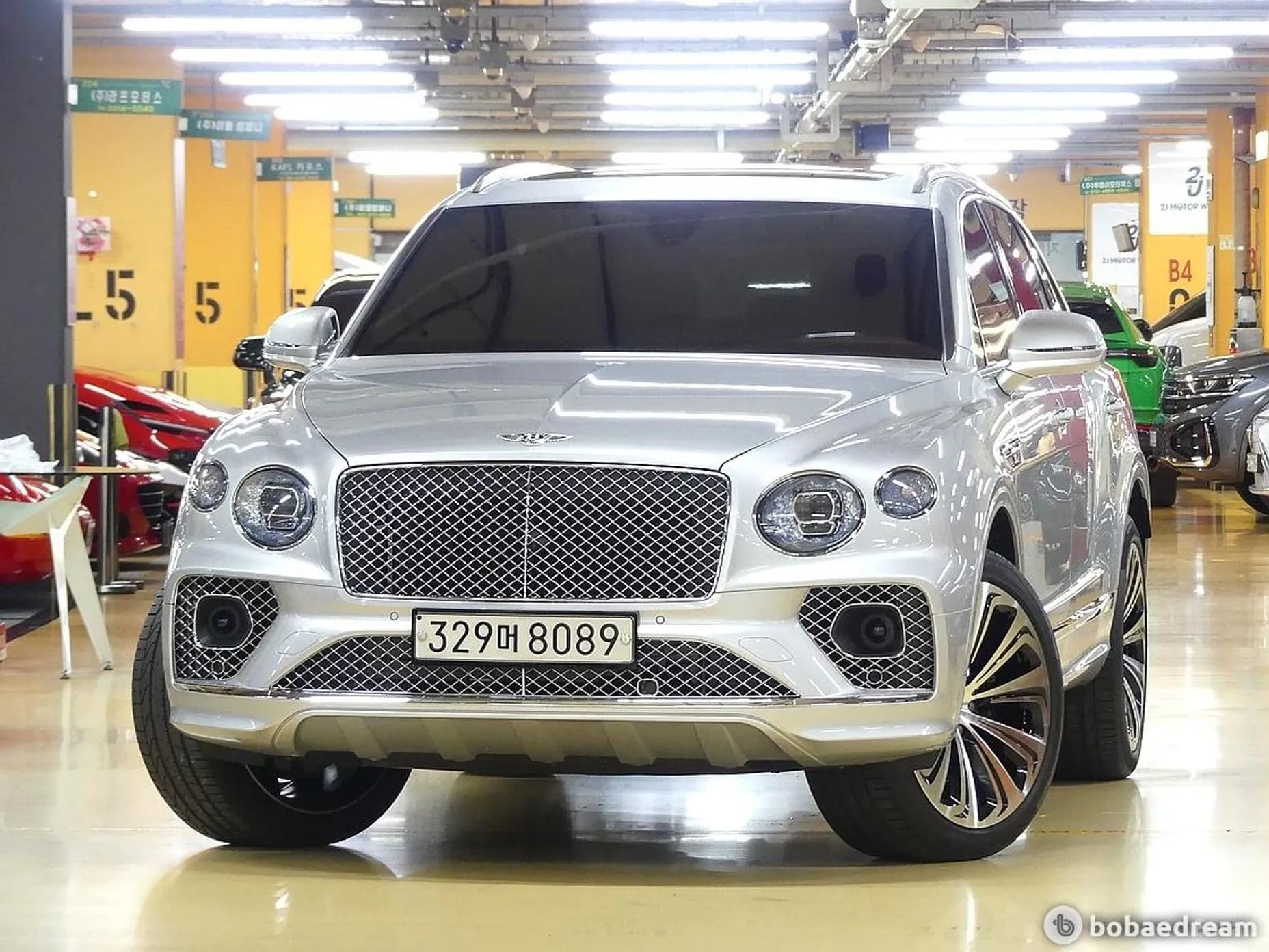 Bentayga