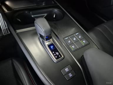UX300h