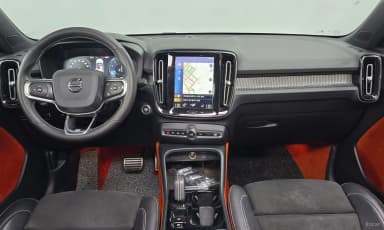 XC40
