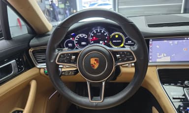 Panamera (971)