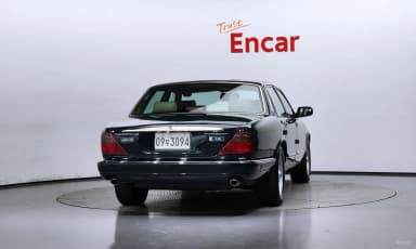 XJ-6