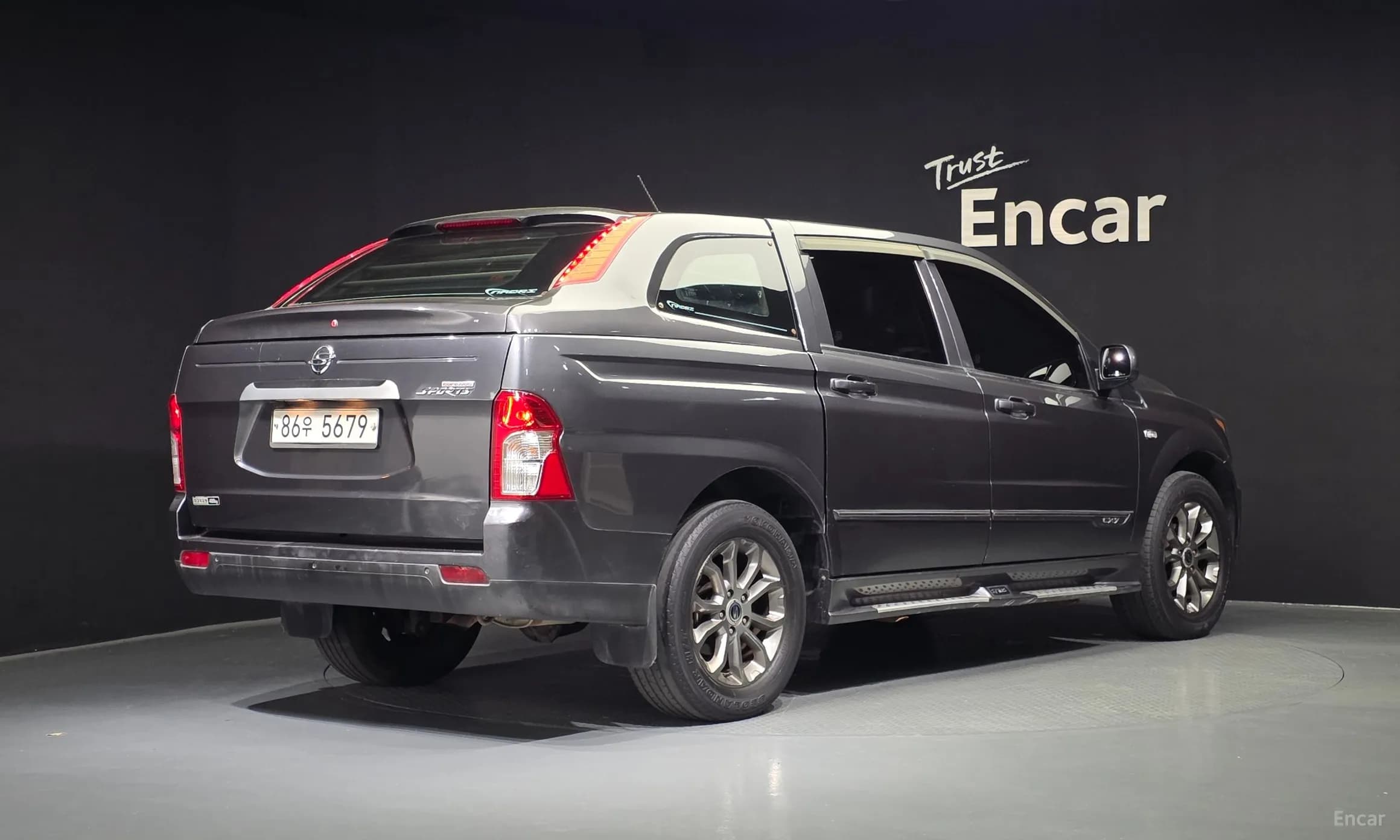 Korando Sports
