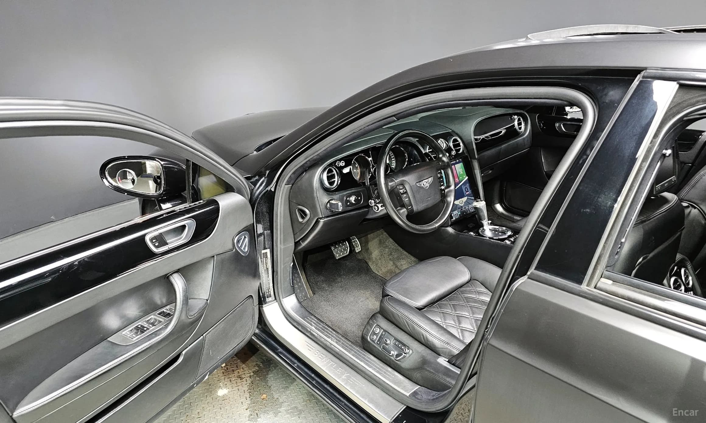 Flying Spur Gen 1