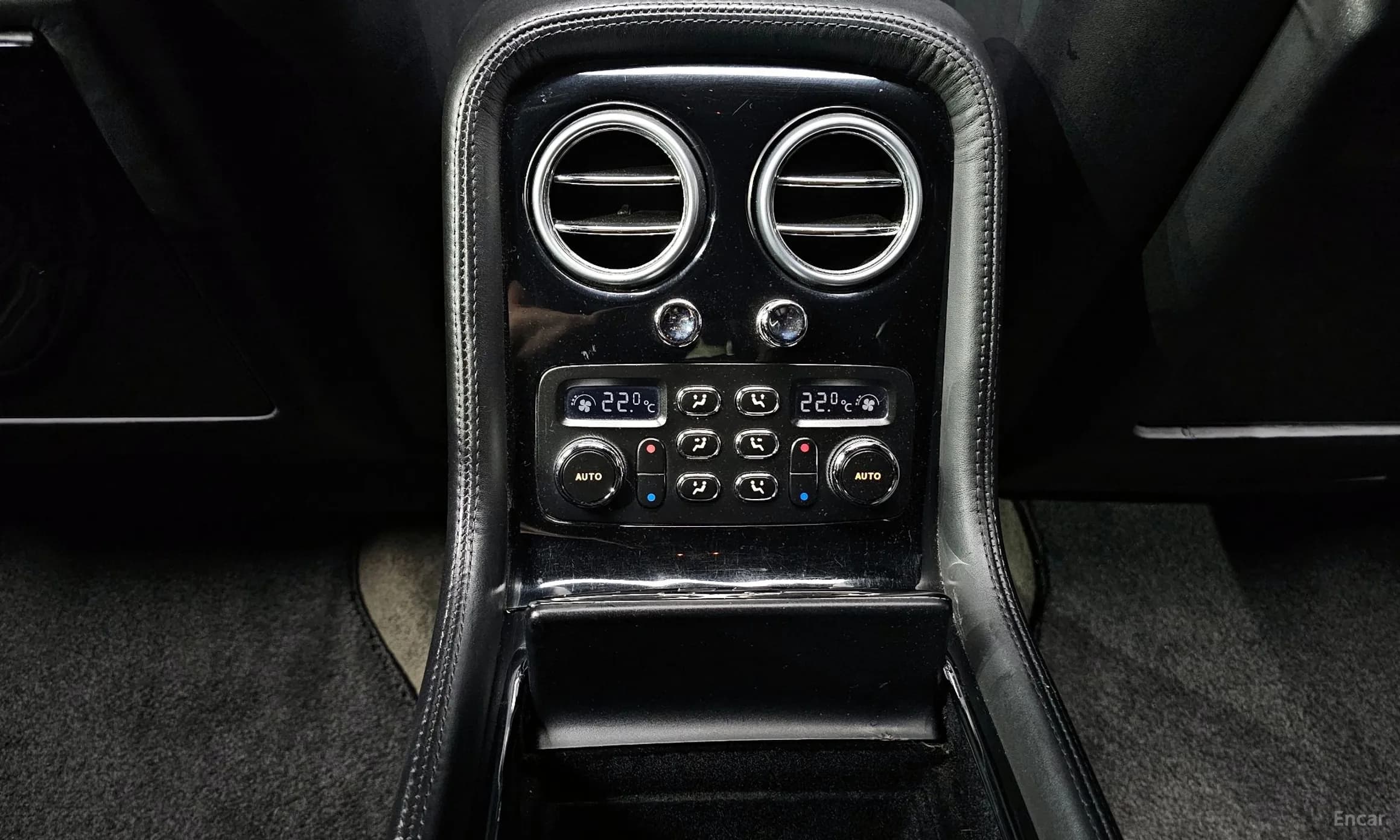 Flying Spur Gen 1