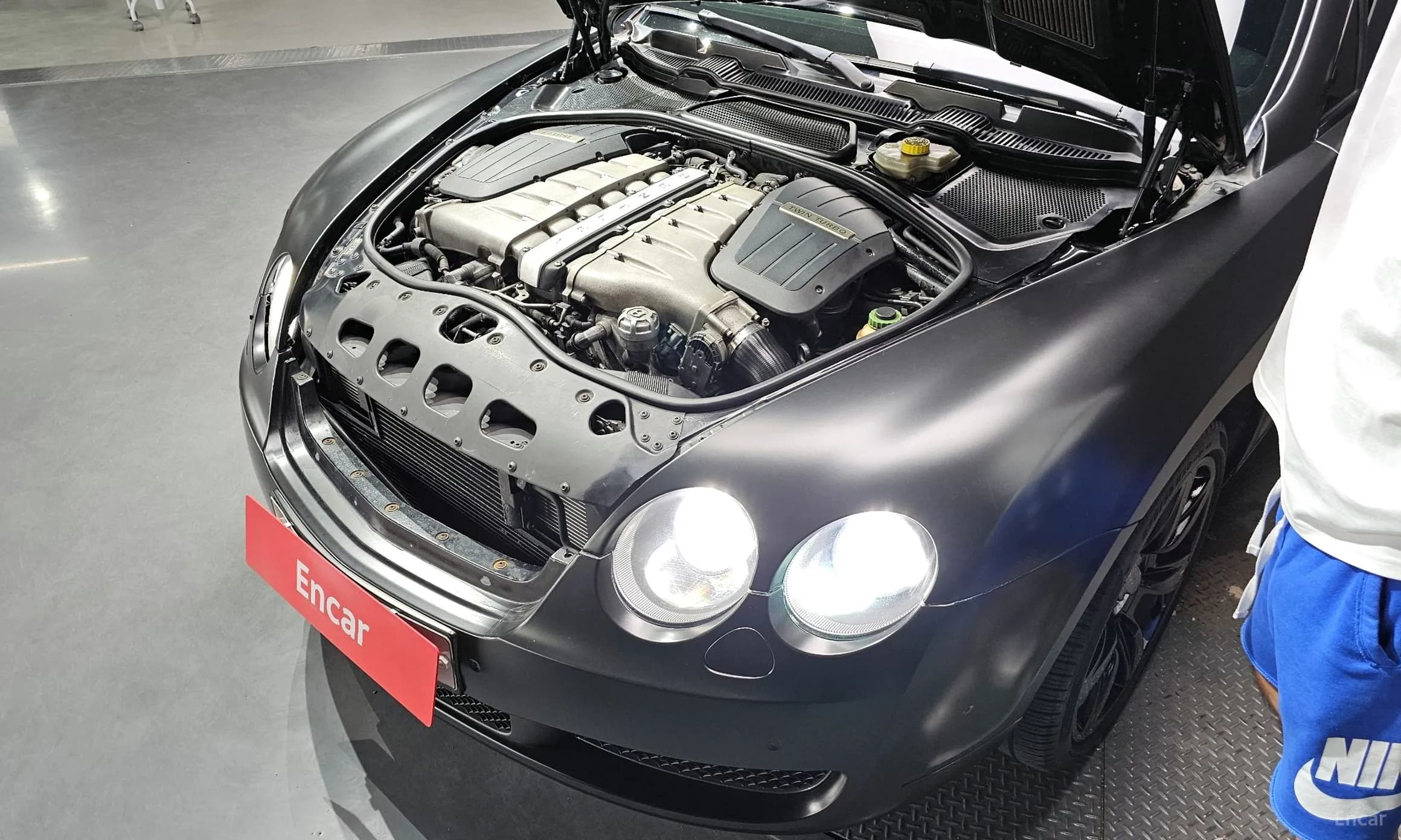Flying Spur Gen 1