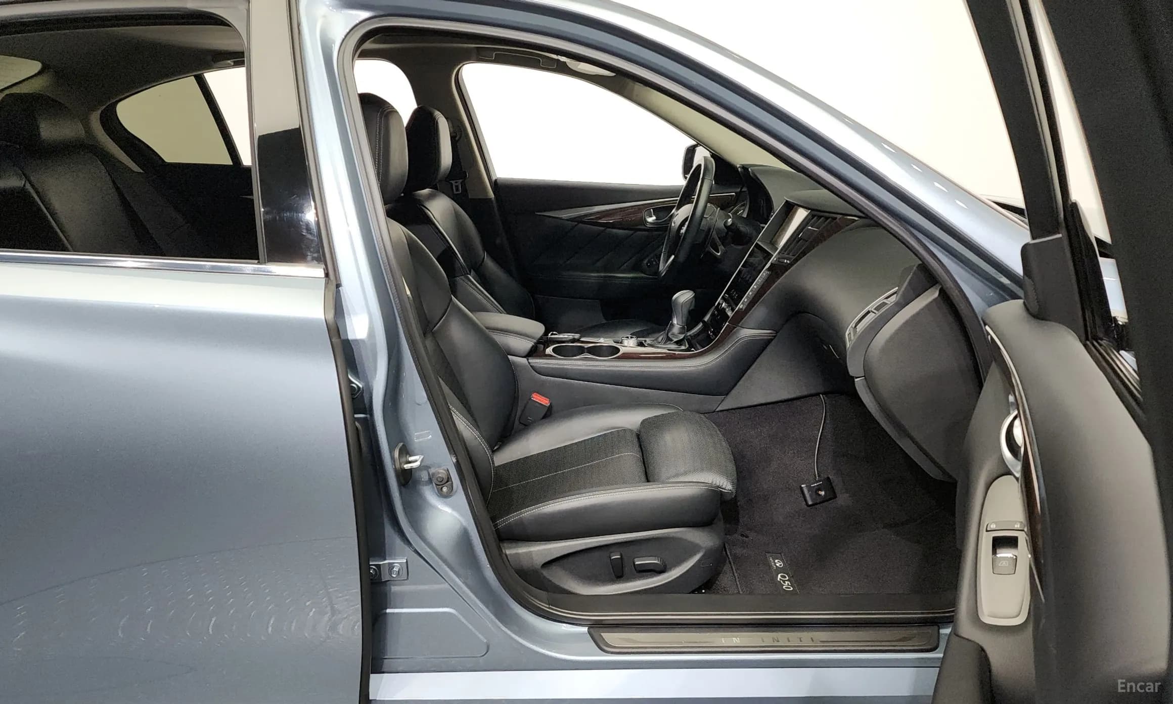 Q50