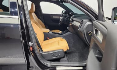 XC40