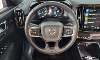 XC40