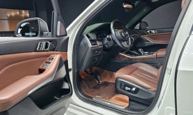 X5 (G05)