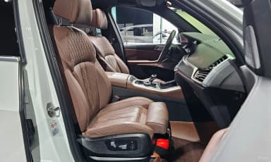 X5 (G05)