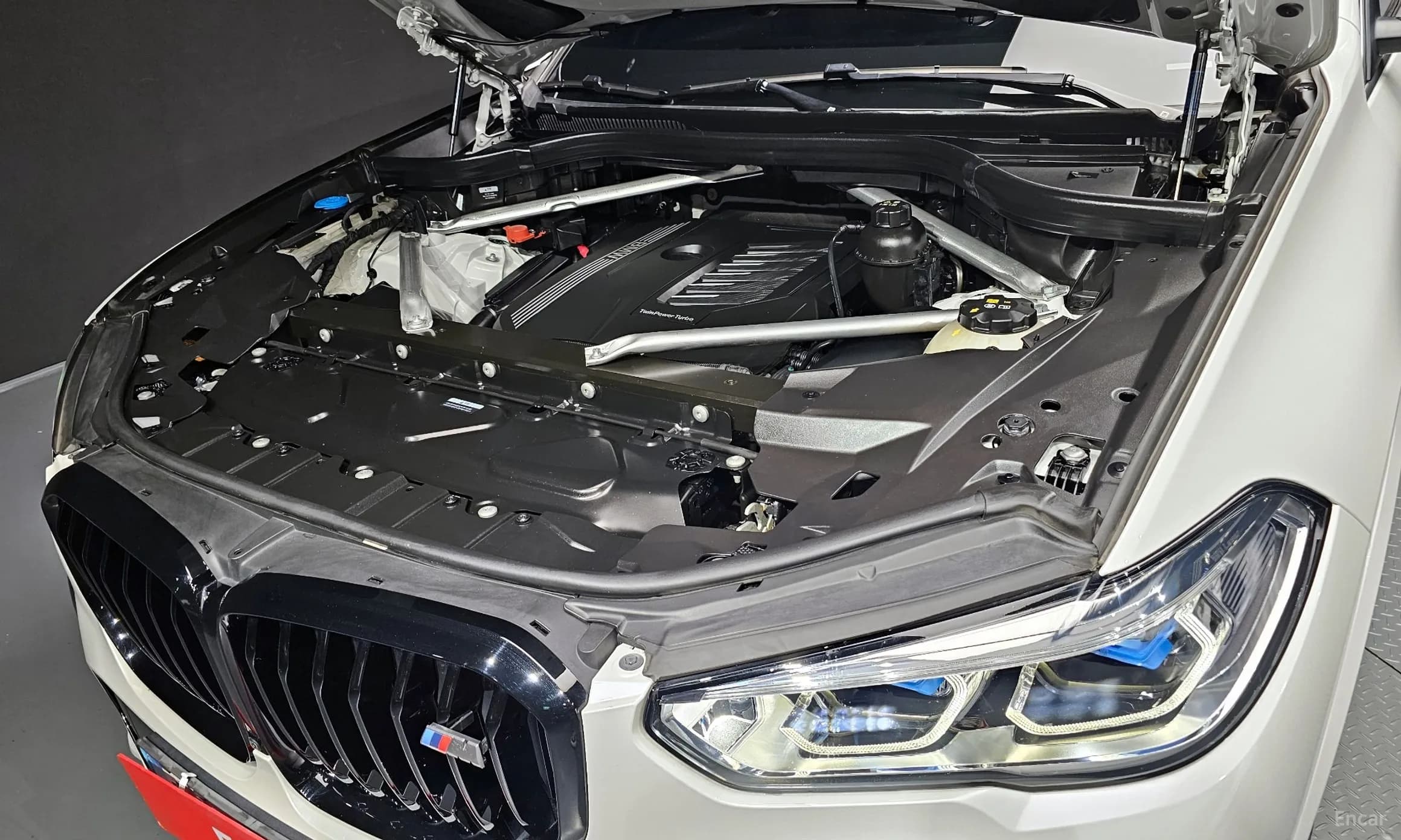 X5 (G05)