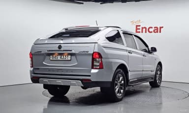 Korando Sports
