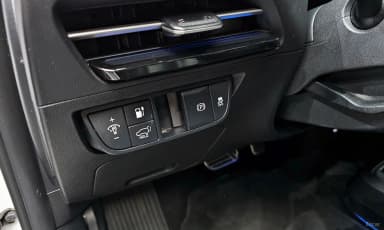 EV6
