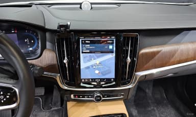 S90