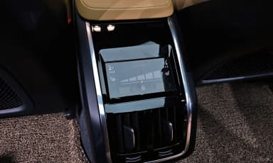S90