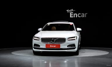 S90