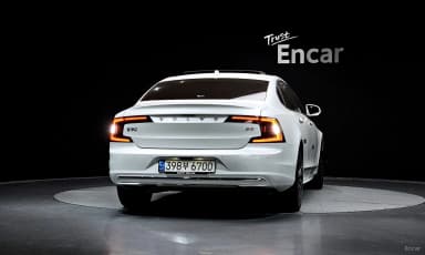 S90