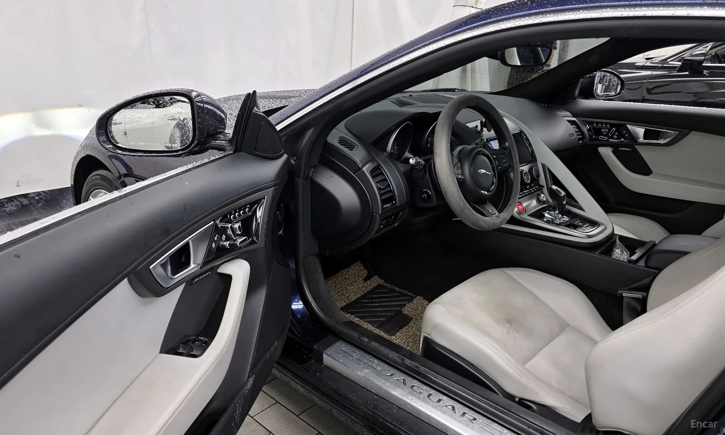 F-TYPE