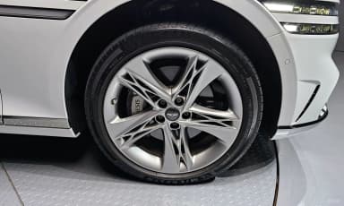 G90 (RS4)