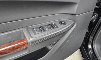 300C
