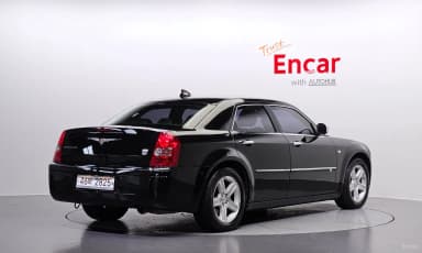 300C