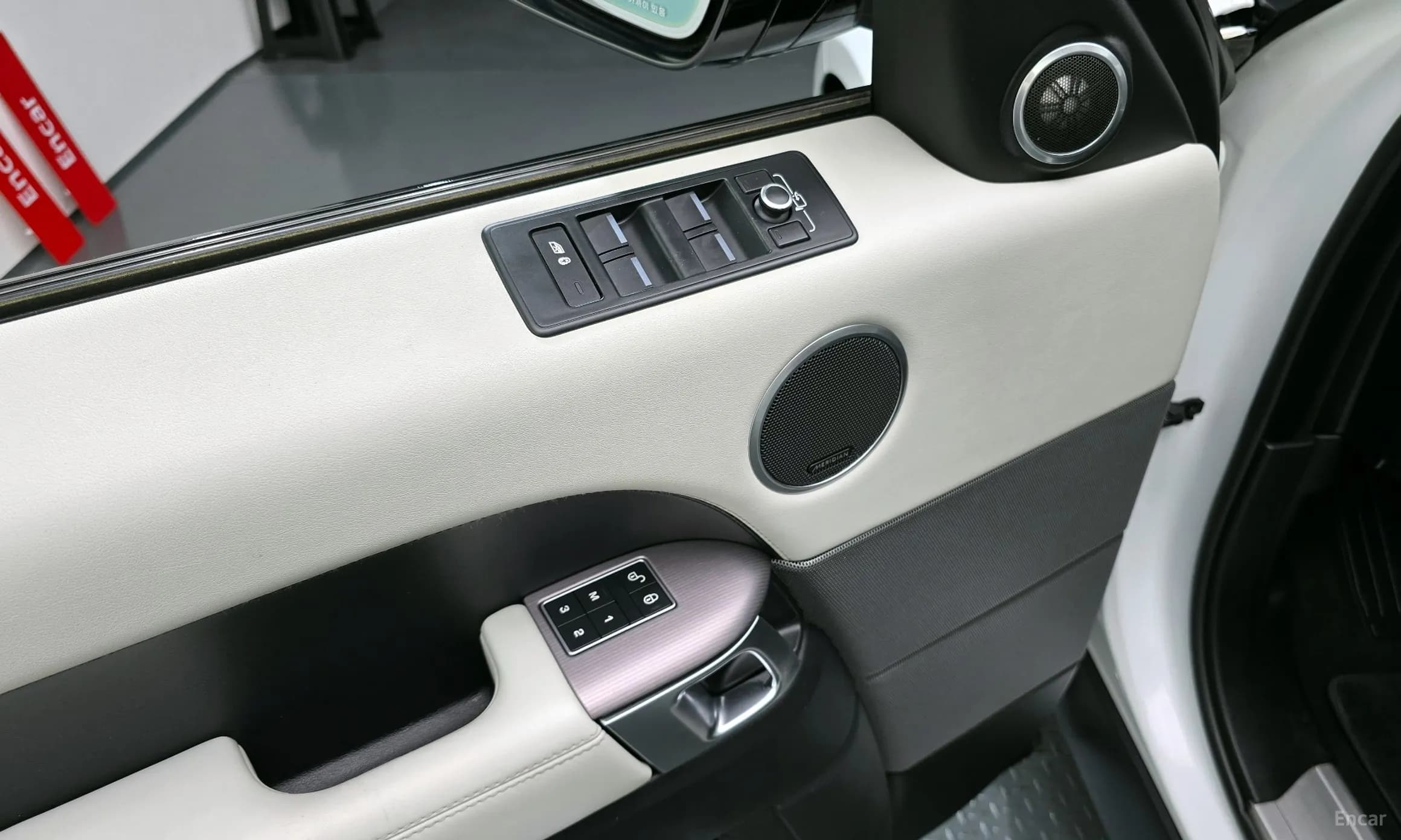 Range Rover Sport 2nd Generation