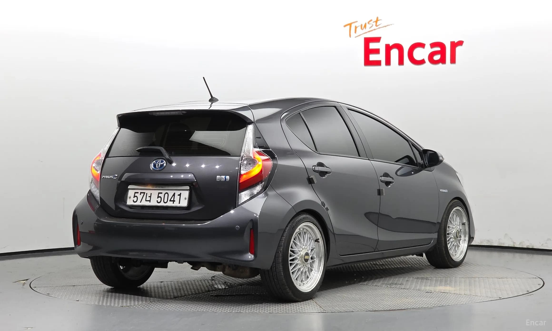 Prius C