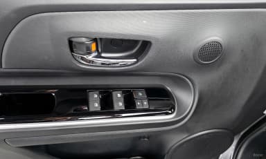 Prius C