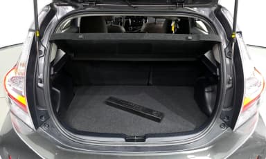 Prius C