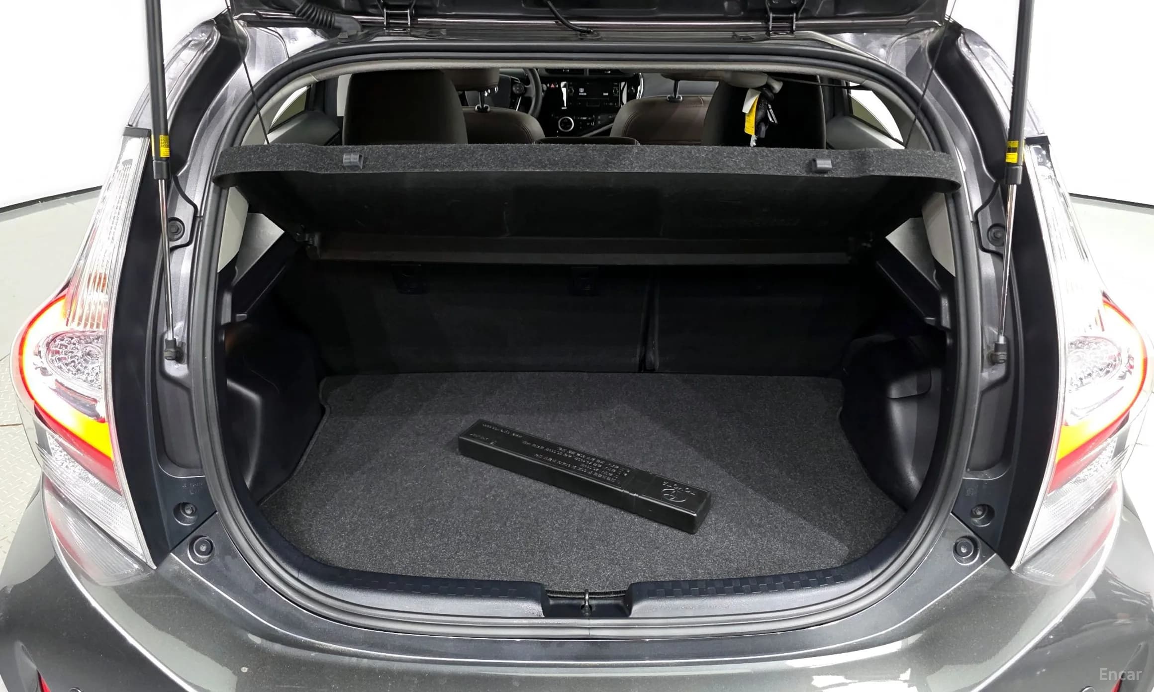 Prius C
