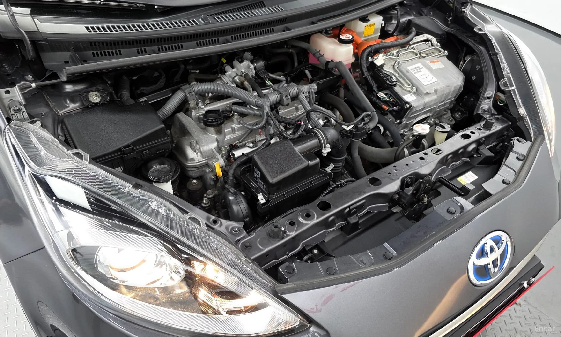 Prius C