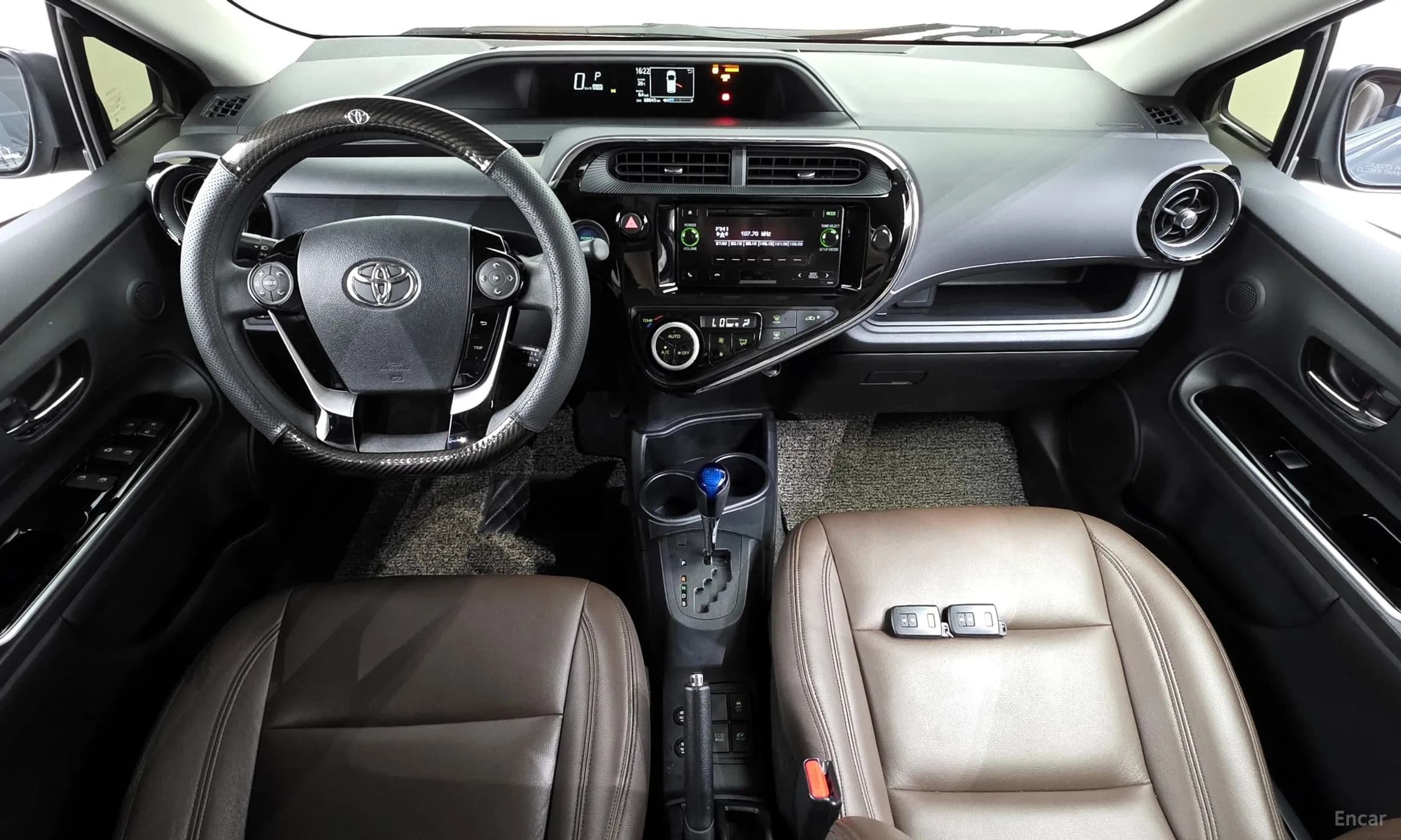 Prius C